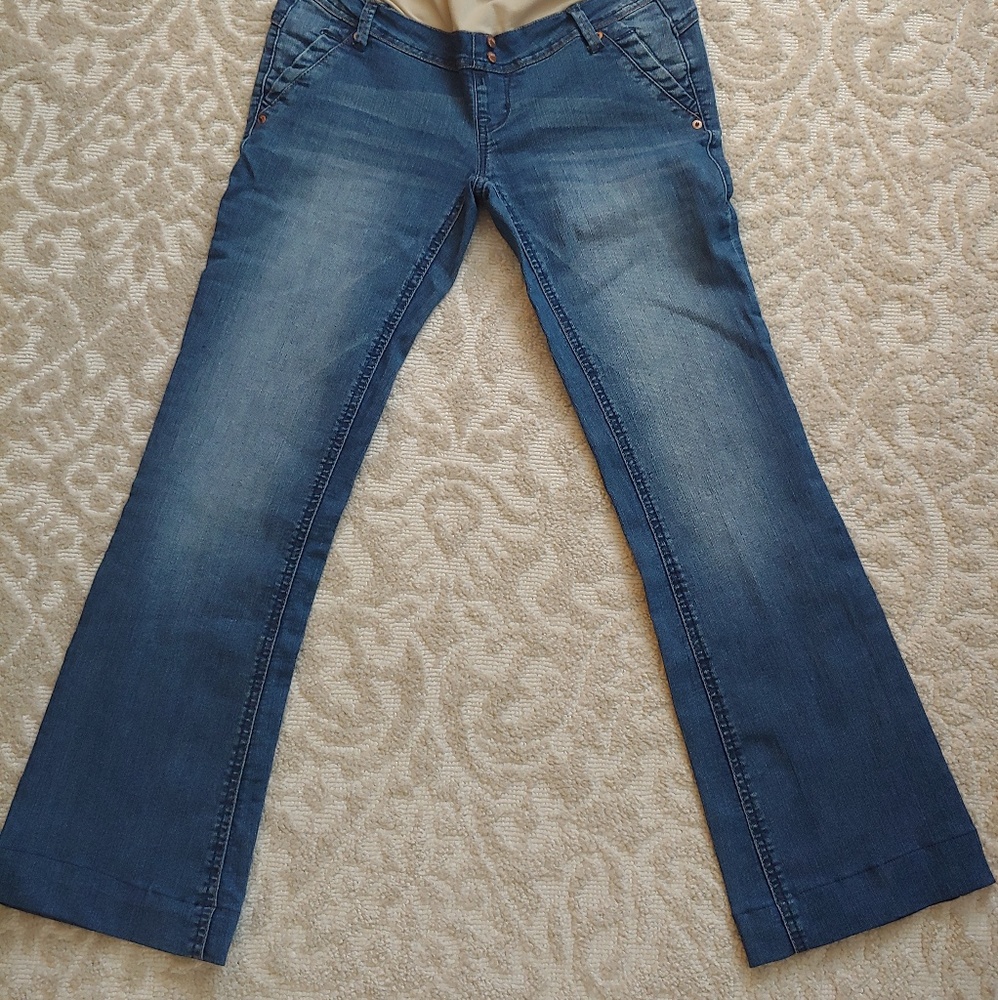 Maternity jeans